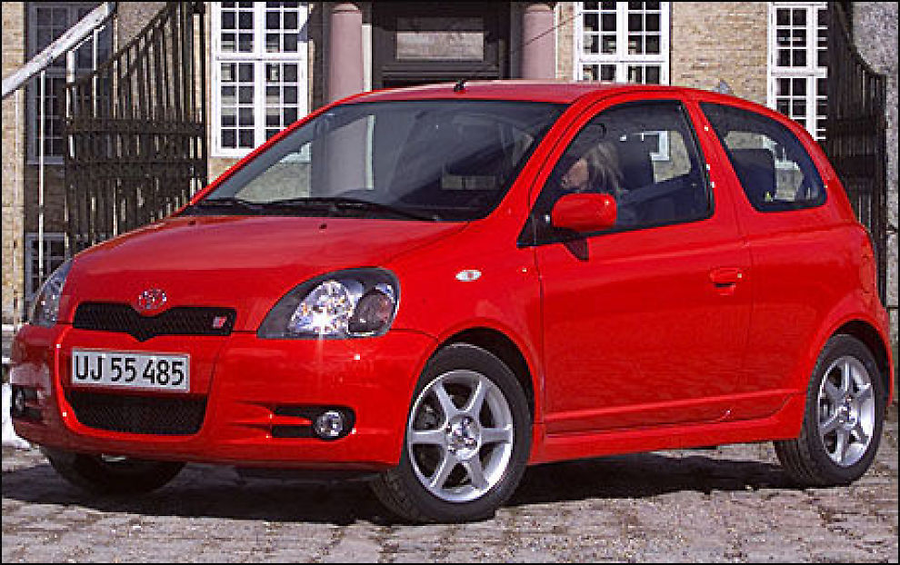 toyota yaris hull #1