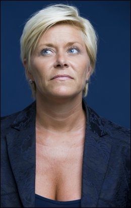 JENSEN FÅR KRITIKK: Høyre-toppene Per-Kristian Foss og Inge Lønning går ... - 1100161