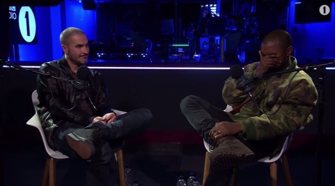 & lt; p & gt; F & # xD8; LSOM: Kanye West seems it was heavy & # xE5; talk about your friend Louise Wilson, who d & # XF8; they br & # xE5; tt last year. Here with Zane Lowe during the interview in London. & lt; / p & gt; & lt; p & gt; & lt; br / & gt; & lt; / p & gt; 