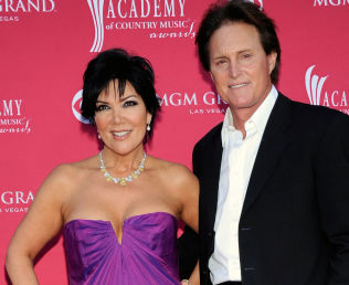 & lt; p & gt; & lt; i & gt; S & lt; / i & gt; EPARERT: Kris and Bruce Jenner in 2009. Already then had his appearance g & # xE5; tt through a distinct change of style. The couple parted last year. & lt; br / & gt; & lt; / p & gt; 