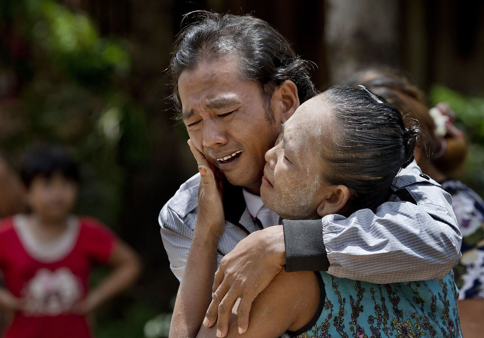 <p><i>HJEMME: I mai 2015 kom Myint Naing endelig hjem til landsbygda han forlot for to tiår siden. Han har i likhet med mange burmesere vært solgt og utnyttet som slaver i fiskeindustrien i Sørøst-Asia.<br/></i></p><p><br/></p>