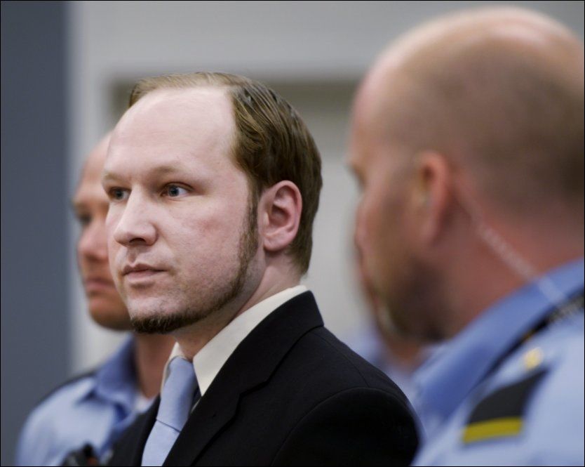 Breivik sender brev til høyreekstreme støttespillere - Terrorangrepet