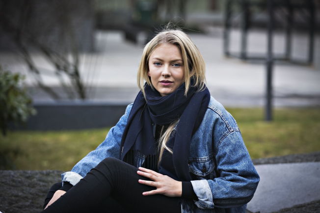 Nye Astrid Smeplass Vil Ikke Spille På Sex Idol Vg 6475